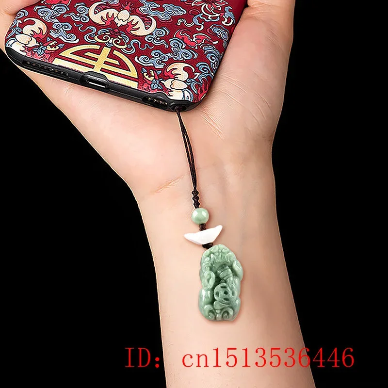 Burmese Emerald Pixiu Yuanbao  - огляд і ціна Men Fashion Key