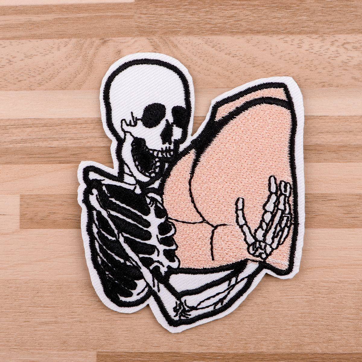 Skull Quotes Embroidery Patch  - огляд і ціна Men'S Fashion Quotes